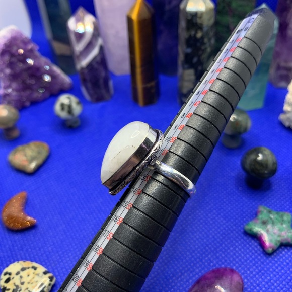 White Moonstone w Subtle Blue Flashes! .925 Sterling Plated, SPECIAL PRICE! 🤑 - Picture 9 of 11